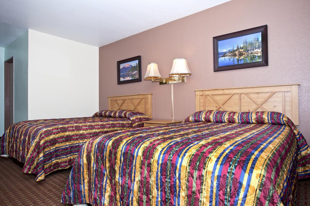 Hotel National 9 -
