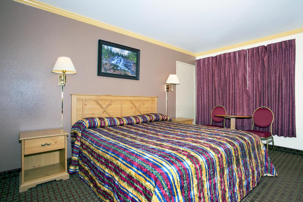 National 9 - Hotel *